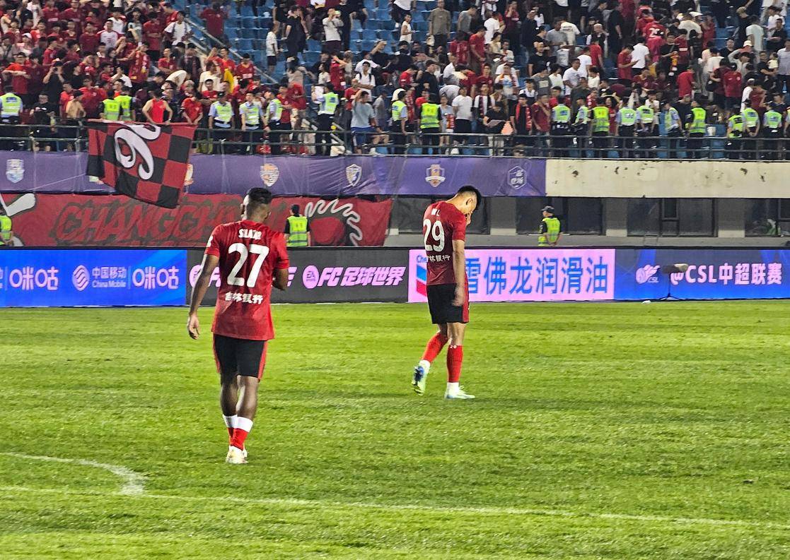 尔比希在关 尔比希在关